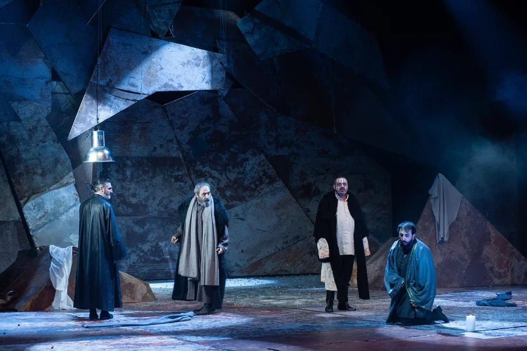 Drama Theater premieres new production [PHOTOS]