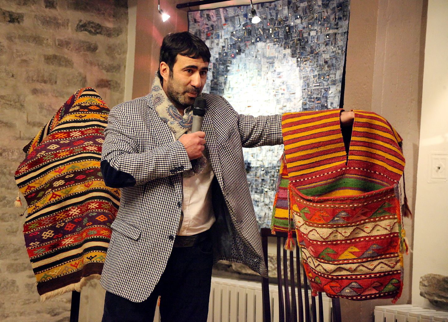 Azerbaijani carpet weaving art highlighted in Estonia [PHOTOS]