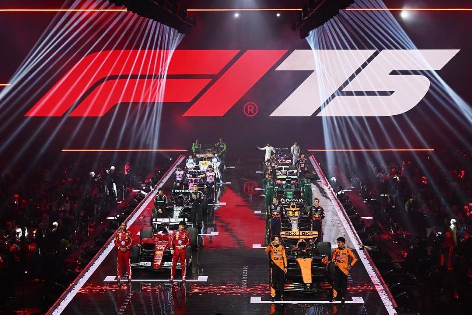 F1 75 Live: Twenty drivers make dazzling debut in London [PHOTOS]