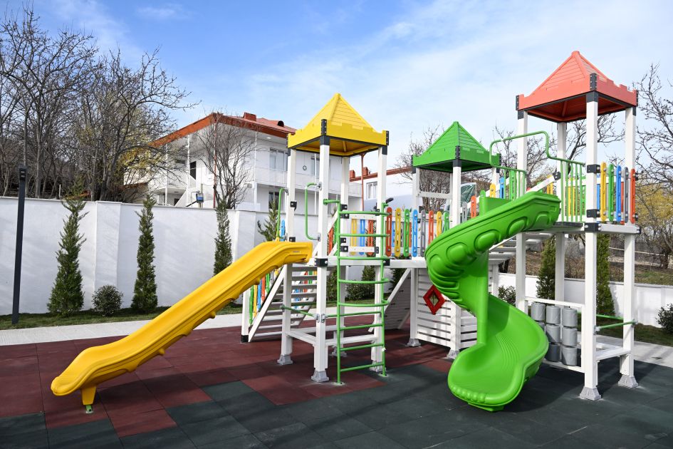 Slider Image 1