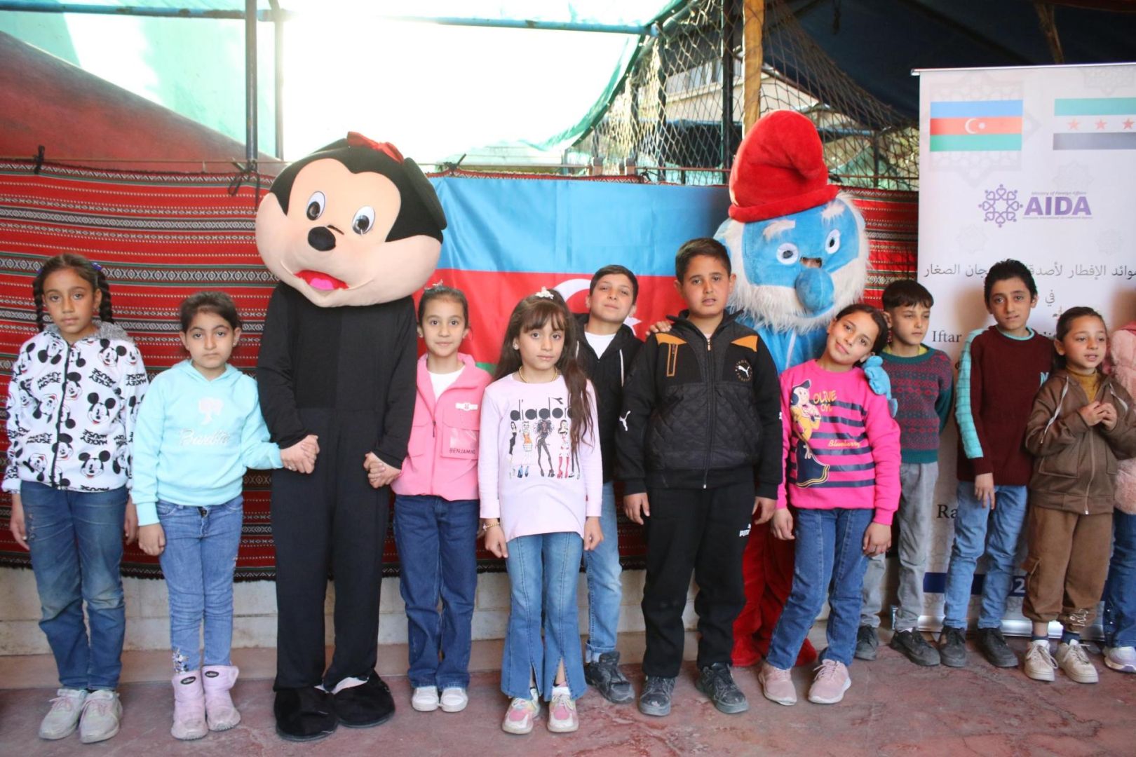 Azerbaijan Hosts Iftar Meal for Orphaned Children in Damascus and Spena [PHOTOS]