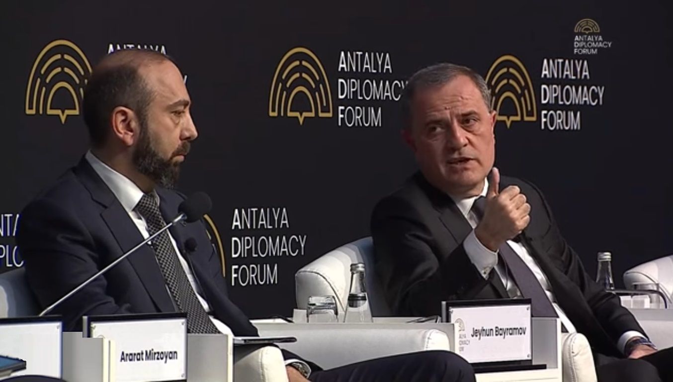 Armenian FM struggles to defend his country’s constitution [COMMENTARY]