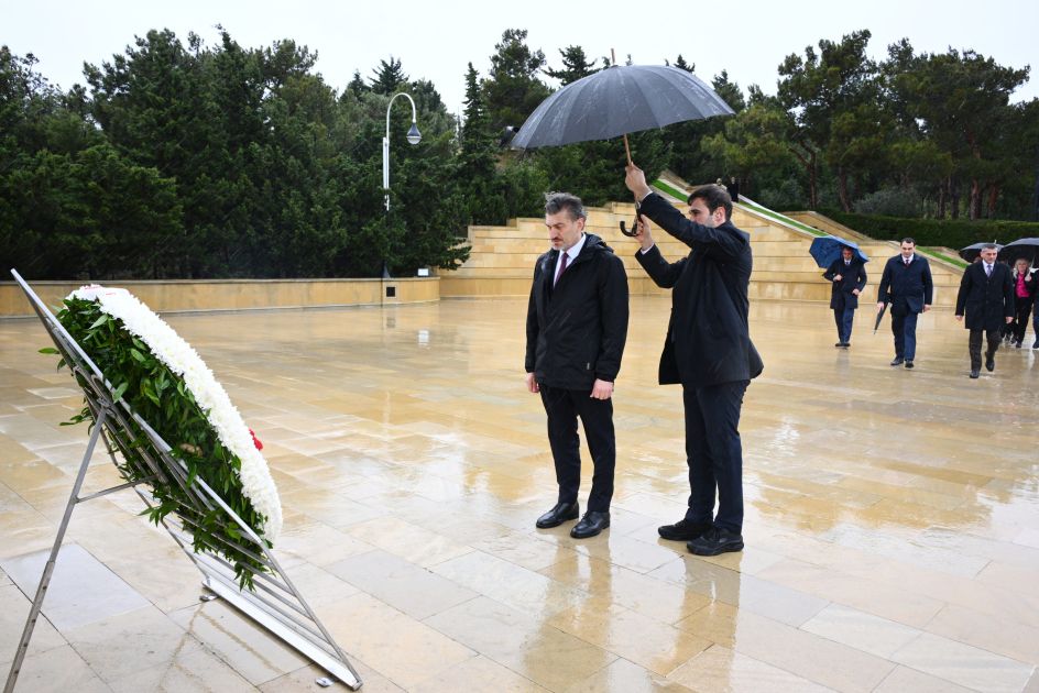 Georgian President Mikheil Kavelashvili commemorates martyrs in Azerbaijan's Baku [PHOTOS]