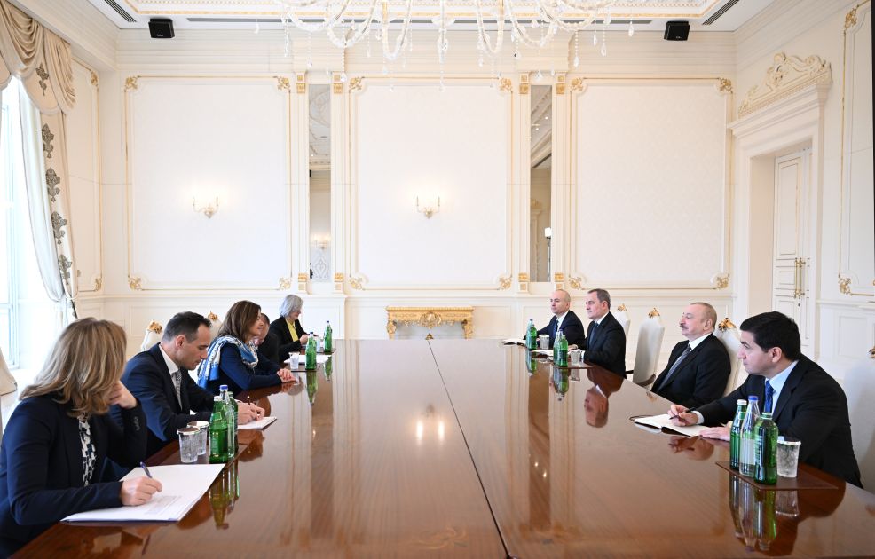 President Ilham Aliyev receives Foreign Minister of Slovenia [VIDEO]