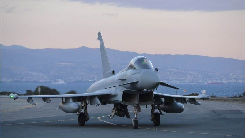 UK scrambled jets to intercept Russian plane