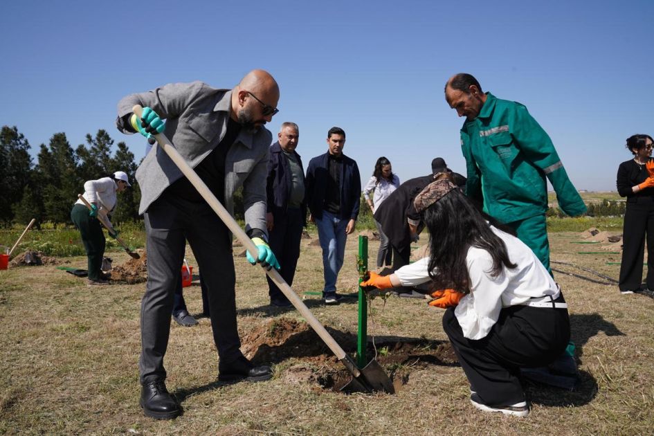 Gala State Reserve marks its 37th anniversary with tree planting campaign [PHOTOS]