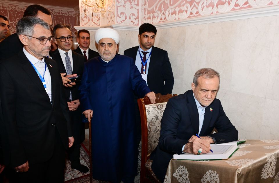 Iran's President Massoud Pezeshkian visits Bibiheybat Mosque [PHOTOS]