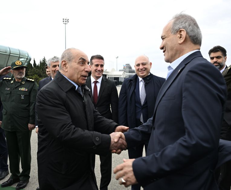 President Masoud Pezeshkian arrives in Azerbaijan on official visit [PHOTO]