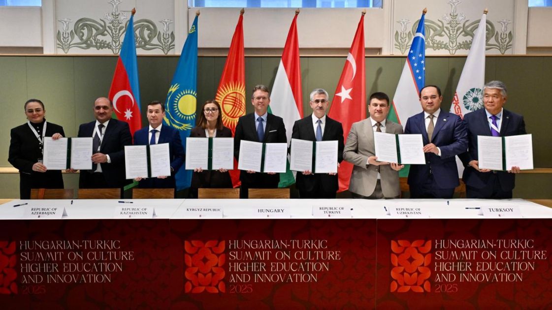 Azerbaijan represented at Hungarian-Turkic Summit [PHOTOS]