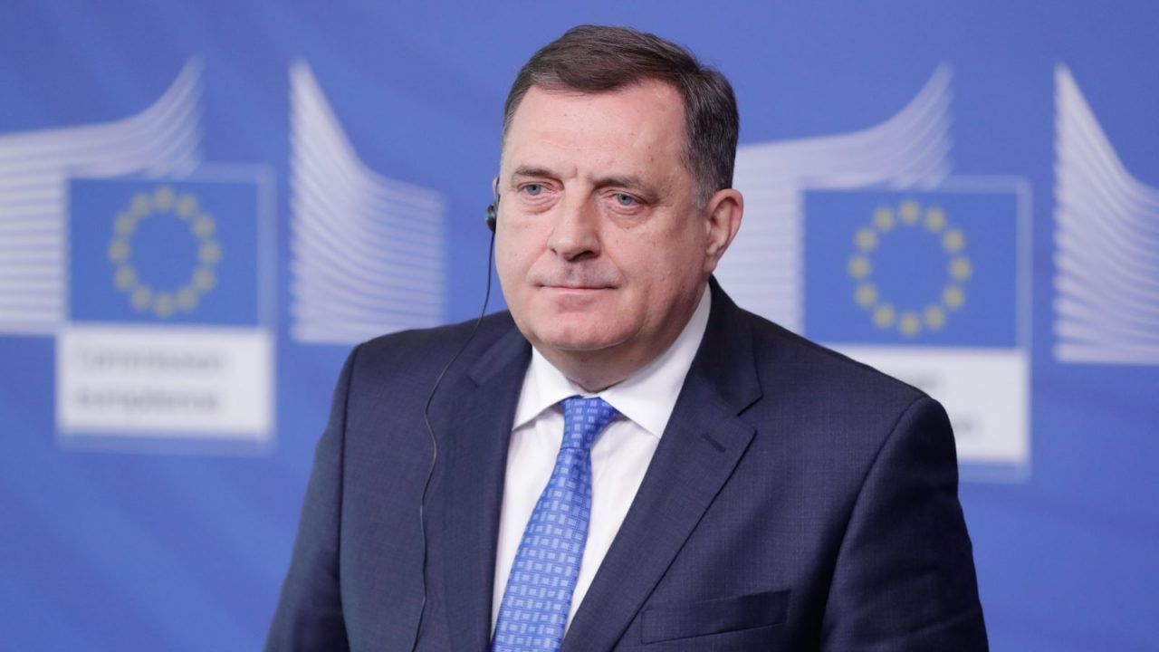 Court confirms Interpol declined arrest warrant for Dodik