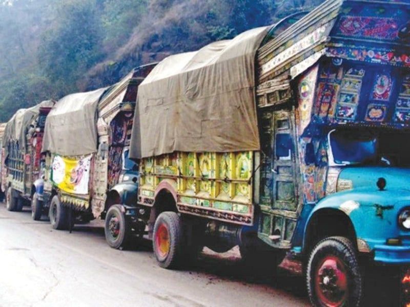 Delhi bans trade, shipping, mail with Islamabad