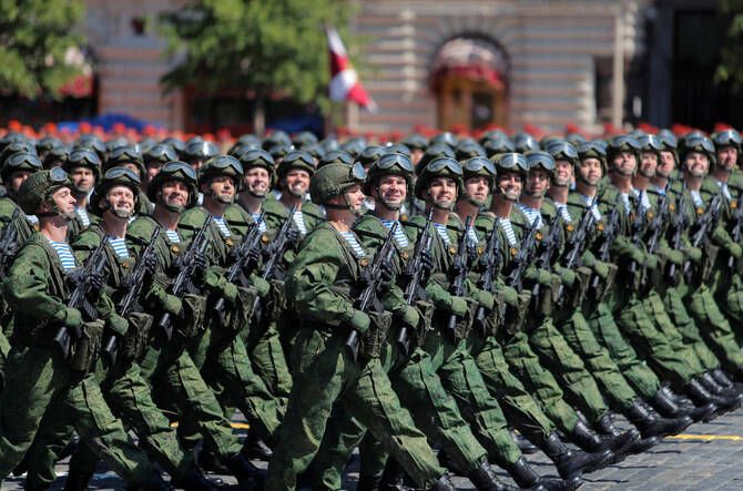 Kyiv calls on foreign troops not to take part in Russia’s May 9 parade