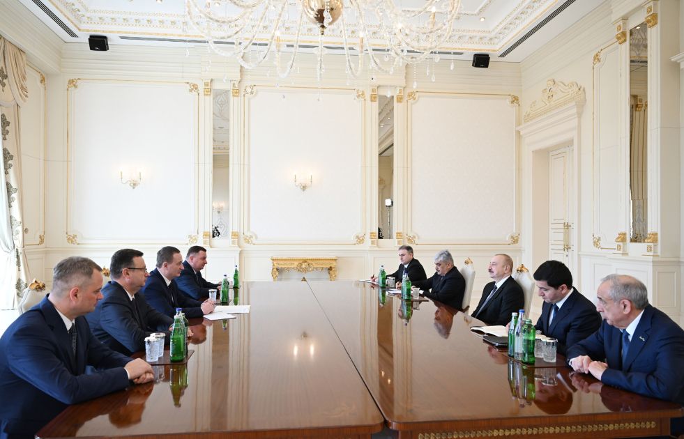 President of Azerbaijan Ilham Aliyev receives Prime Minister of Belarus