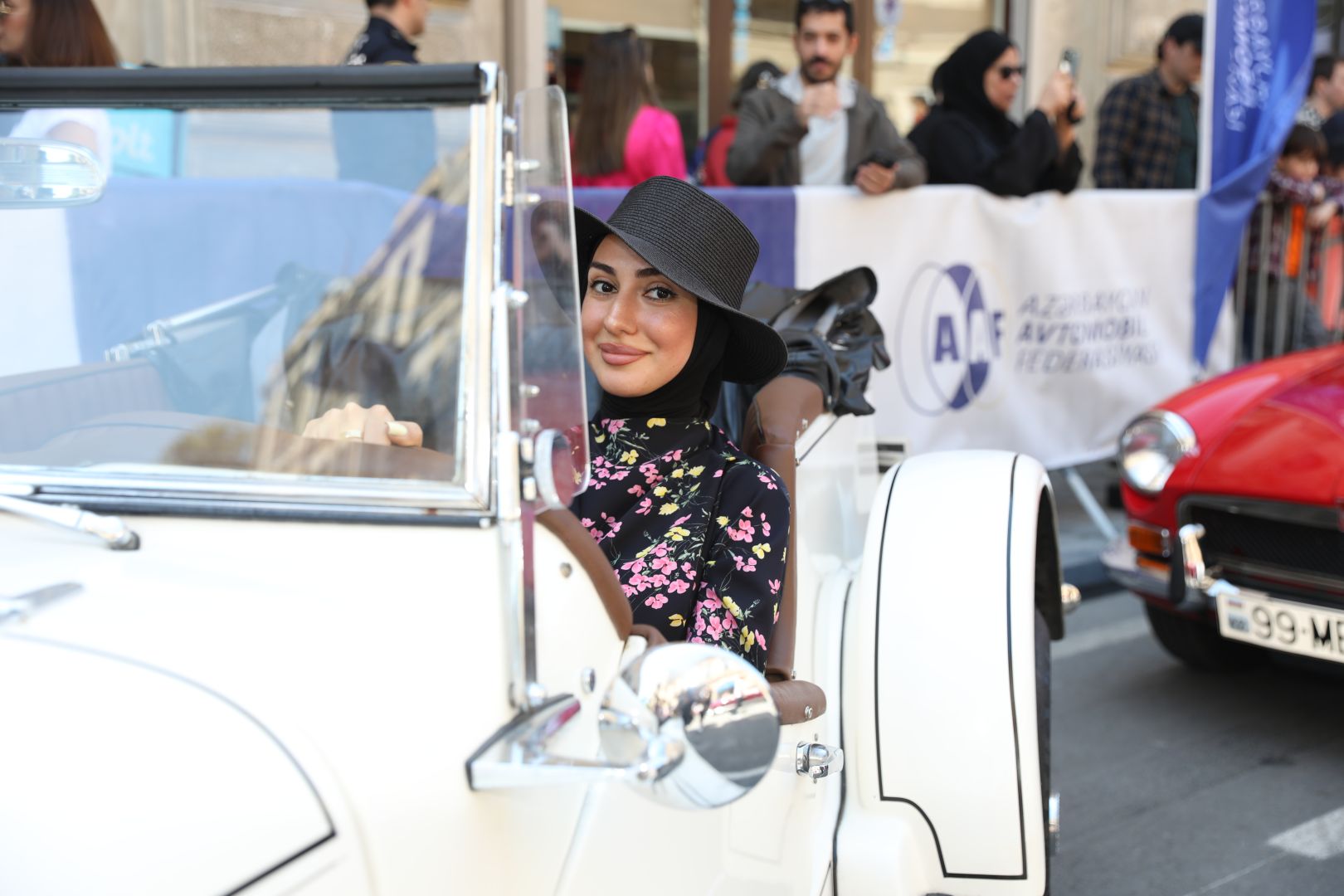 Slider Image 1