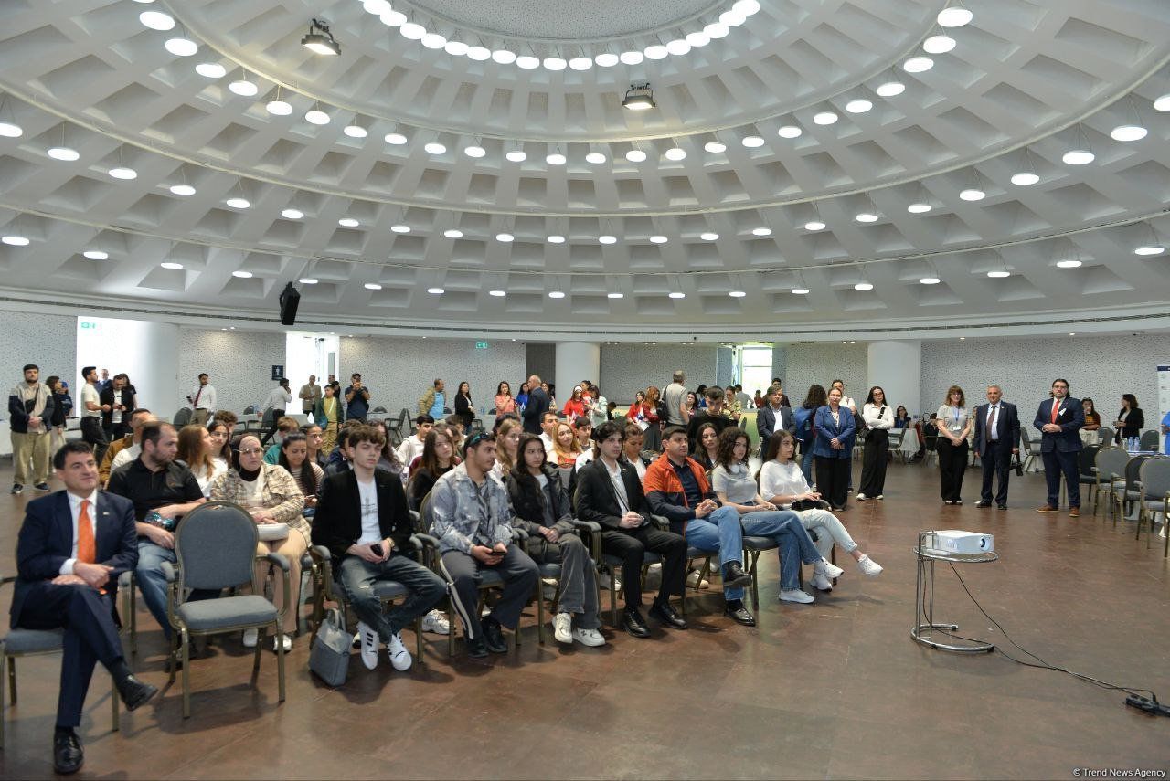 US Embassy in Azerbaijan hosts educational exhibition in Baku [PHOTOS]