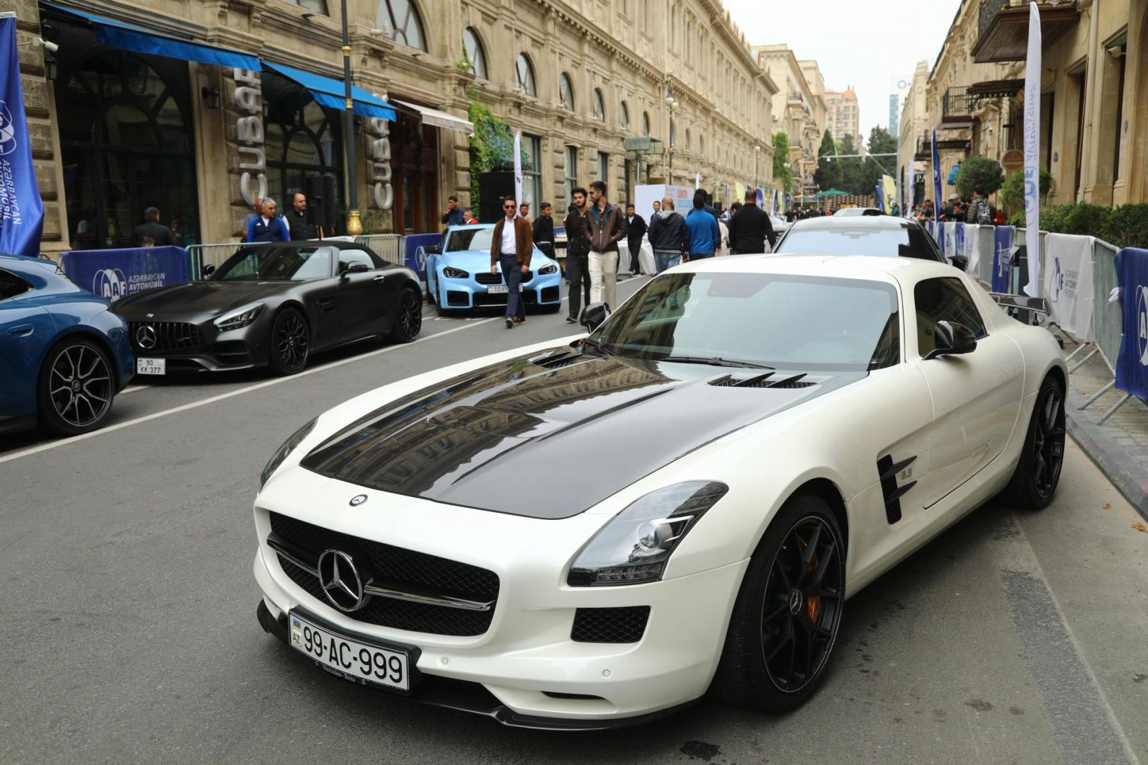 Slider Image 1
