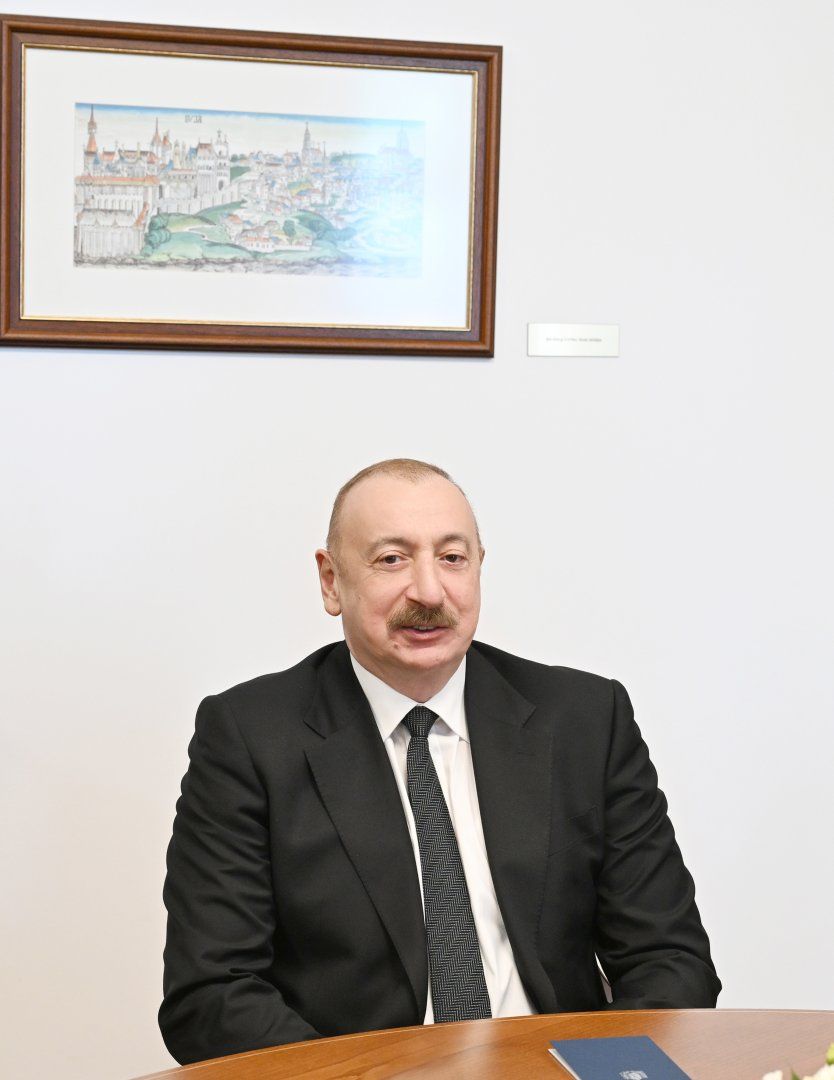 Slider Image 1