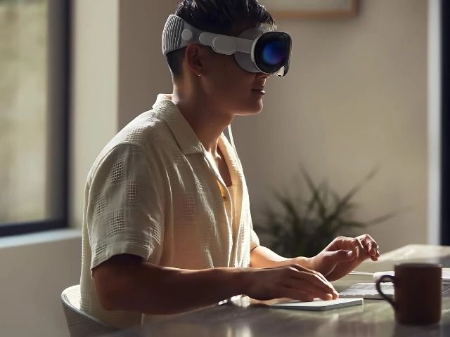 One year after launch, users regret purchasing Apple Vision Pro