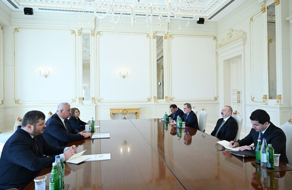 President Ilham Aliyev receives Foreign Minister of Ukraine [PHOTOS]