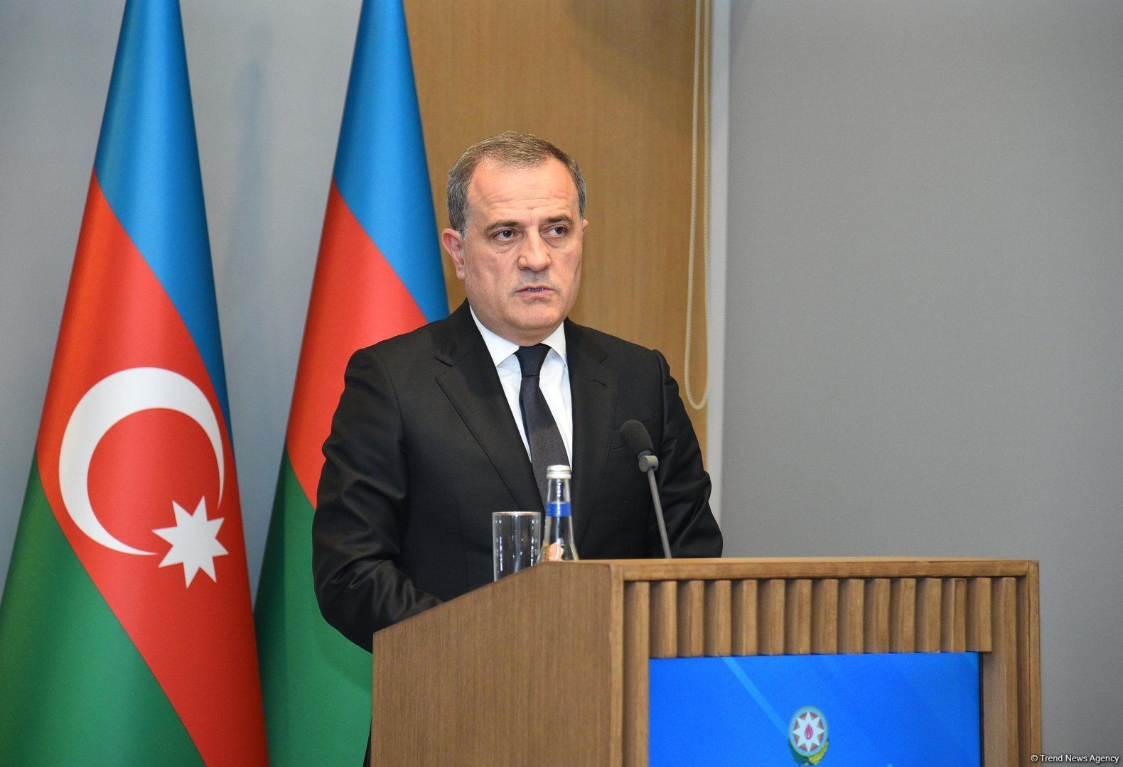 Azerbaijan, Ukraine discuss interregional cooperation