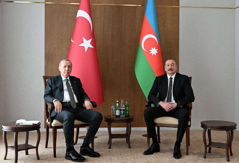 One-on-one meeting between President of Azerbaijan and President of Türkiye commences in Lachin [VIDEO]