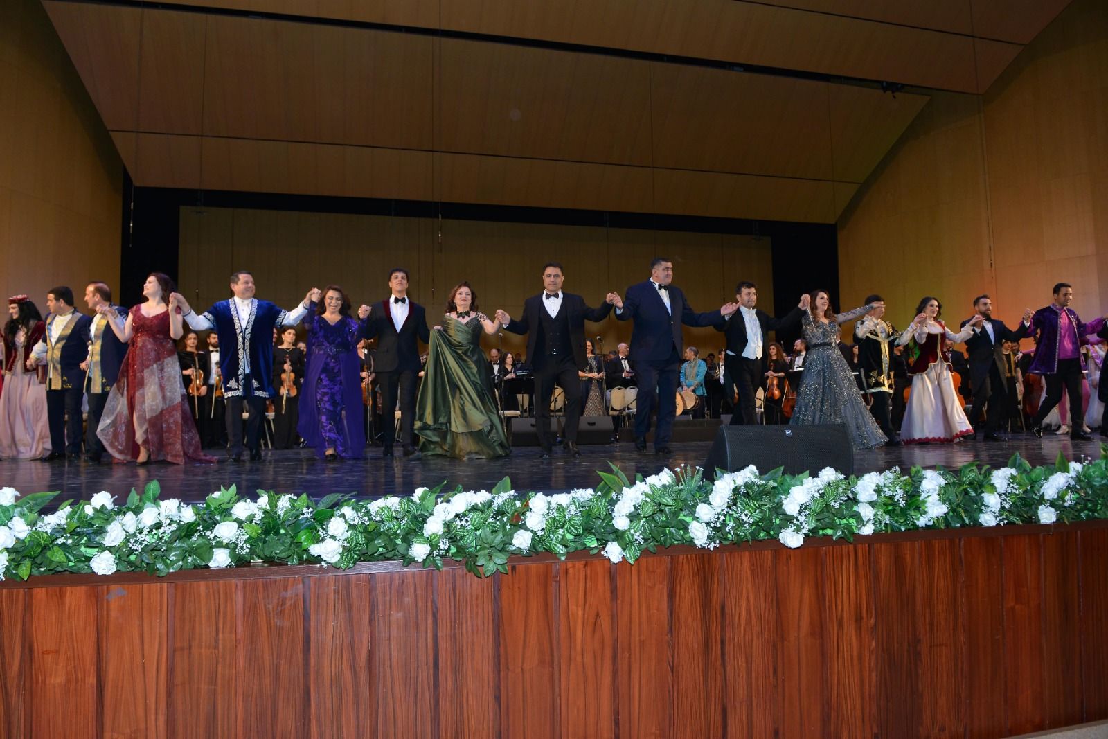 Opera and Ballet Theater delivers spectacular concert [PHOTOS]