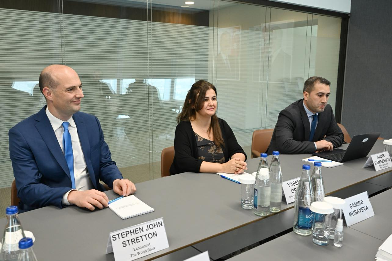 Azerbaijan and World Bank discuss carbon pricing and green economy reforms