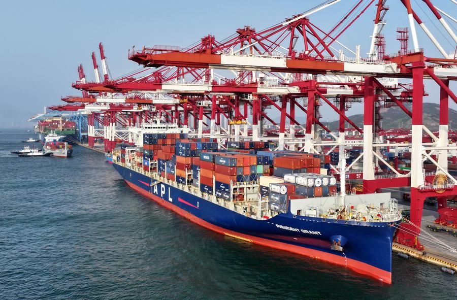 Cargo throughput at China's ports logs solid growth in January-April