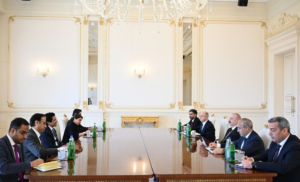 President Ilham Aliyev receives Pakistan's Minister for Petroleum [PHOTOS/VIDEO]