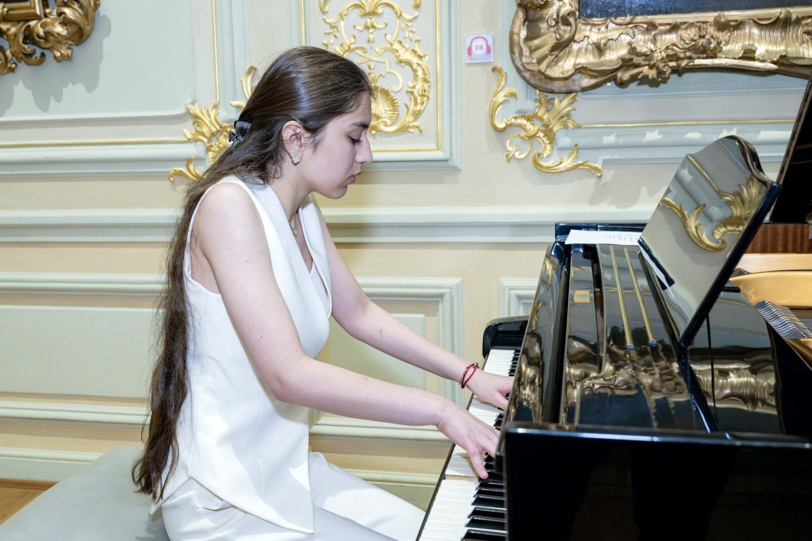 Slider Image 1