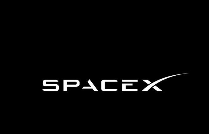 SpaceX approved to test Starfall cargo capsule