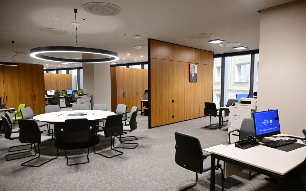 Slider Image 1