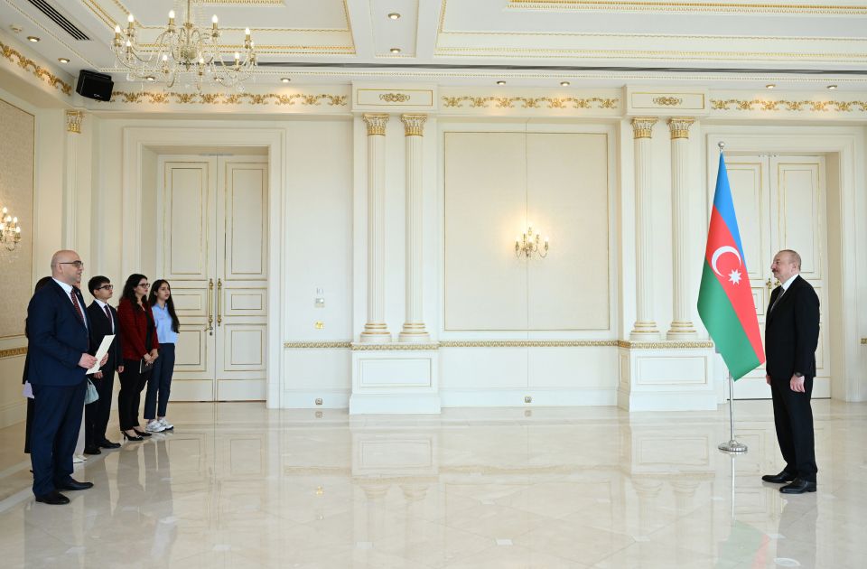 Slider Image 1