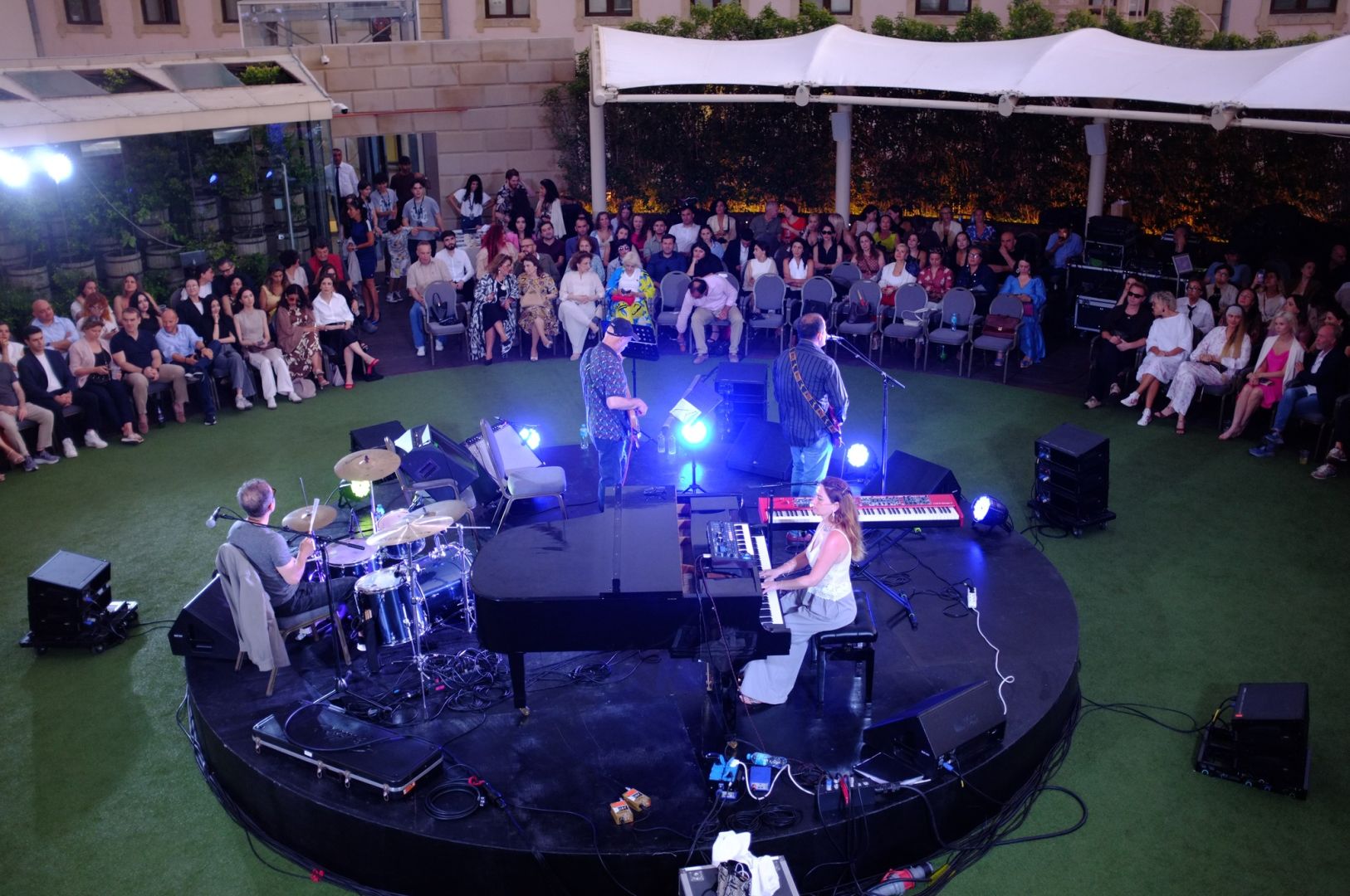 Slider Image 1