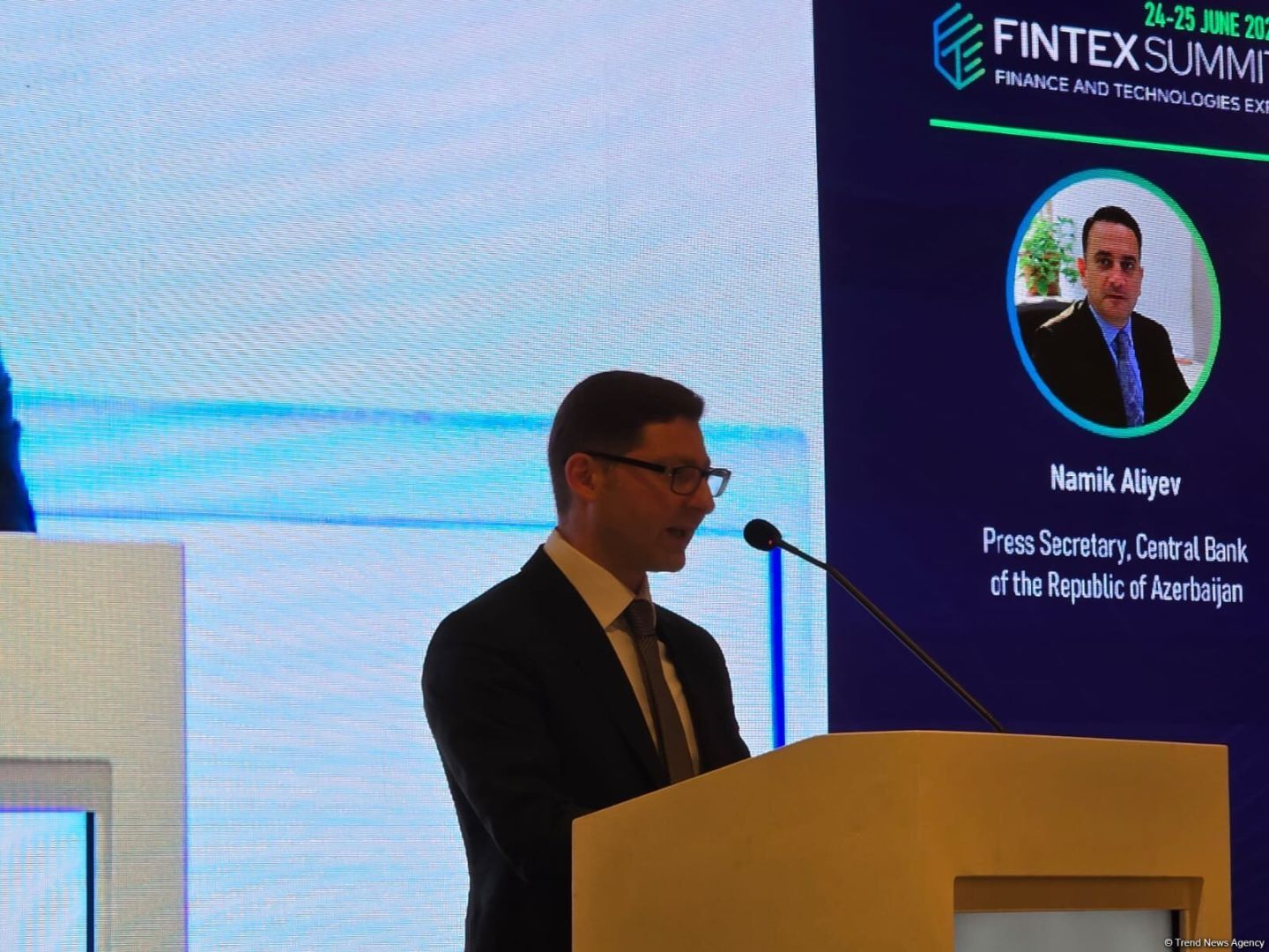 Cashless payments via cards in Azerbaijan show rapid growth: Central Bank official