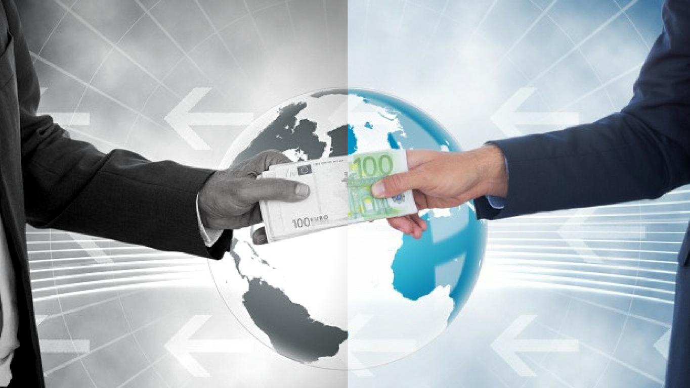 Azerbaijan sees decrease in money transfer volumes early this year
