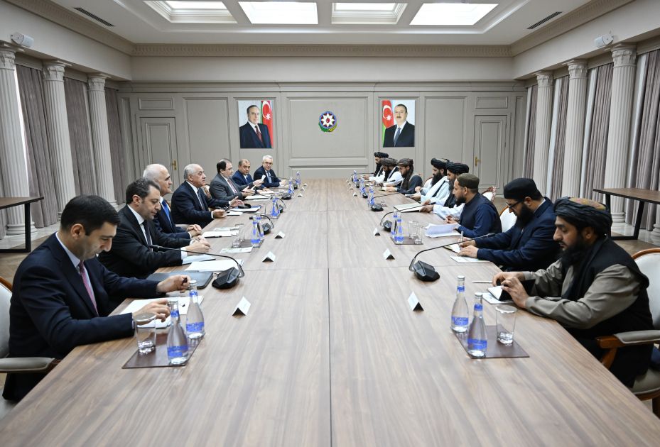Prime Minister Ali Asadov meets with Deputy Prime Minister of Afghanistan [PHOTOS]