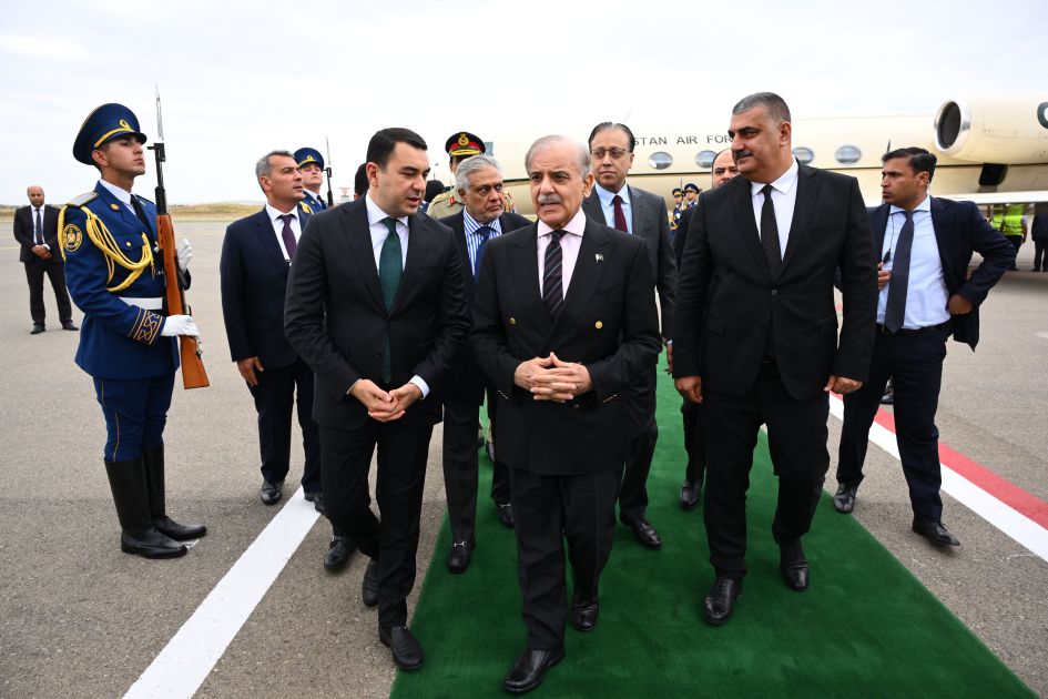 Pakistani Prime Minister Muhammad Shehbaz Sharif begins visit to Azerbaijan