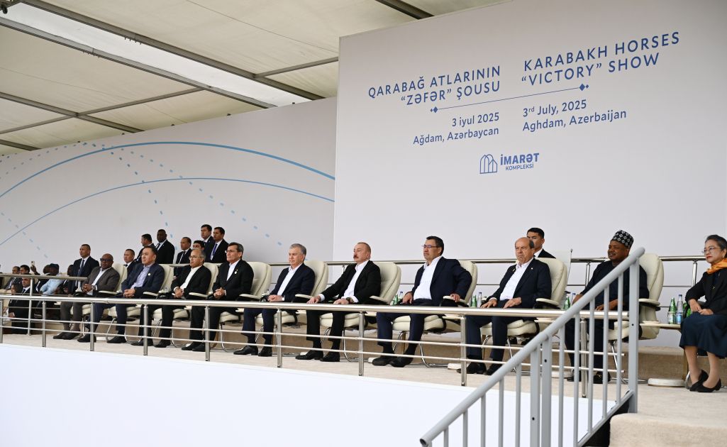 Participants of 17th ECO Summit watch “Victory” show of Karabakh horses at Aghdam’s “Imarat” Complex [PHOTOS]
