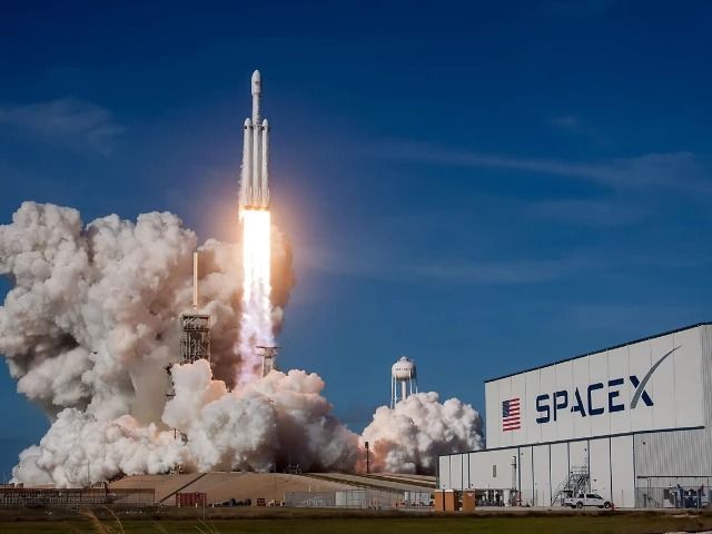 SpaceX targets massive valuation in upcoming funding round