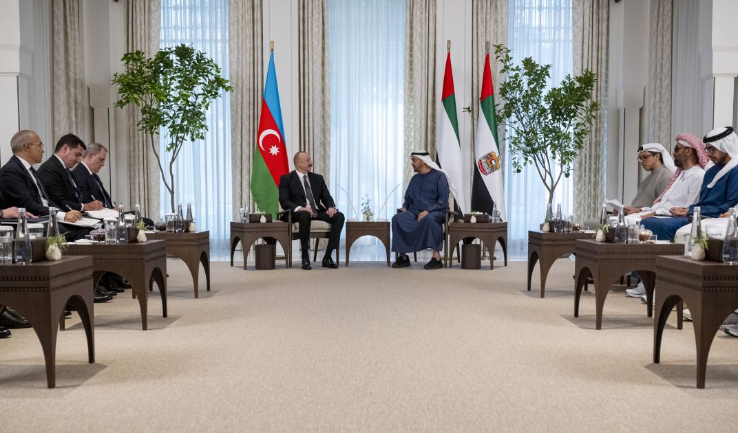 President Ilham Aliyev meets with President of United Arab Emirates in Abu Dhabi [PHOTOS/VIDEO]