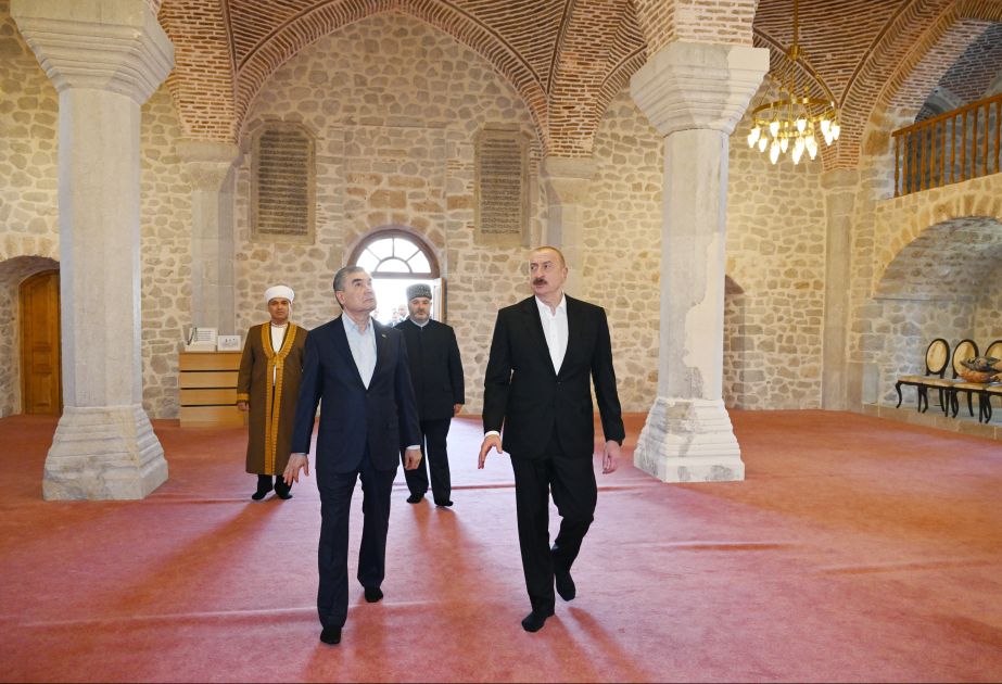 President Ilham Aliyev, Chairman of Turkmenistan’s Halk Maslahaty visit Yukhari Govhar Agha Mosque in Shusha [PHOTOS]