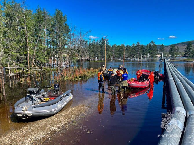 Tsunami alert after powerful quakes strike off coast of Russia: USGS