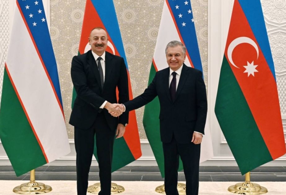 President Ilham Aliyev congratulates President of Uzbekistan