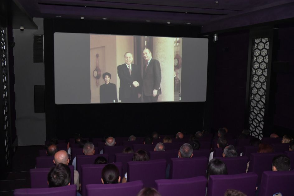 Slider Image 1