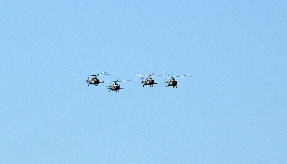 Air force strengthens readiness with tactical helicopter maneuvers [PHOTOS]