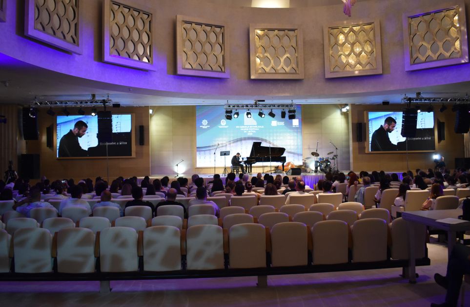 Slider Image 1