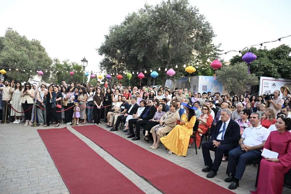Slider Image 1