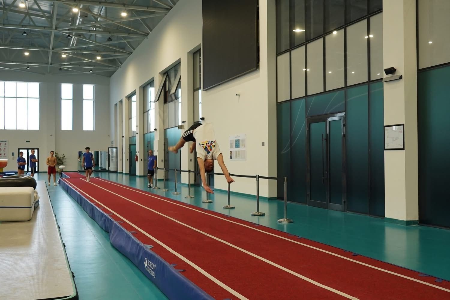 Slider Image 1