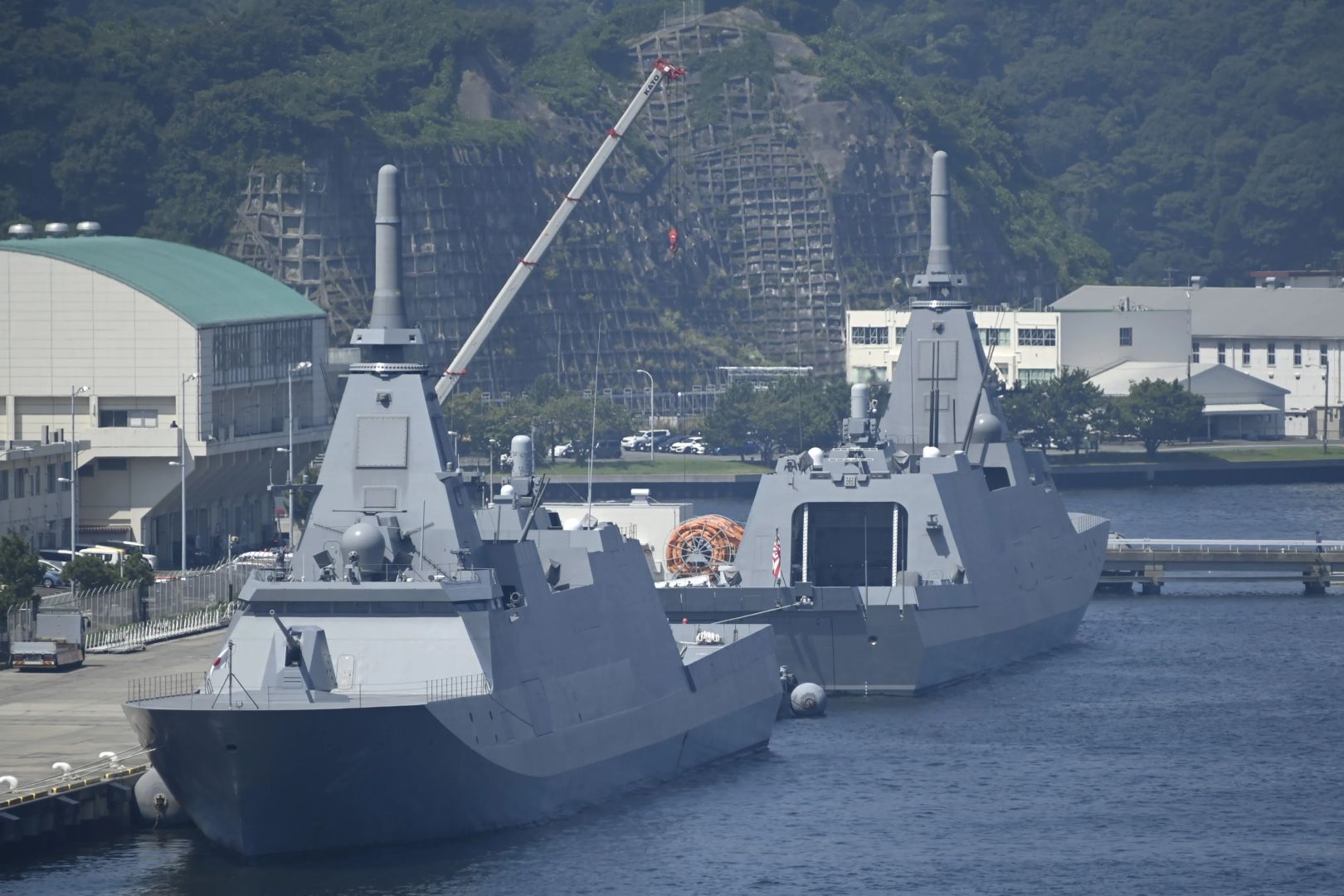Japan to build billion-dollar warships for Australia